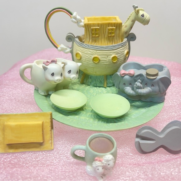 1996 Precious Moments Vintage Noah's Ark Mini Tea Set Collectible Bible Animals - Picture 7 of 10